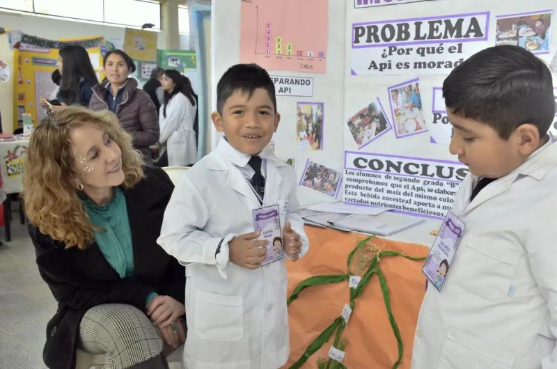 128 proyectos compiten en la Feria de Ciencia