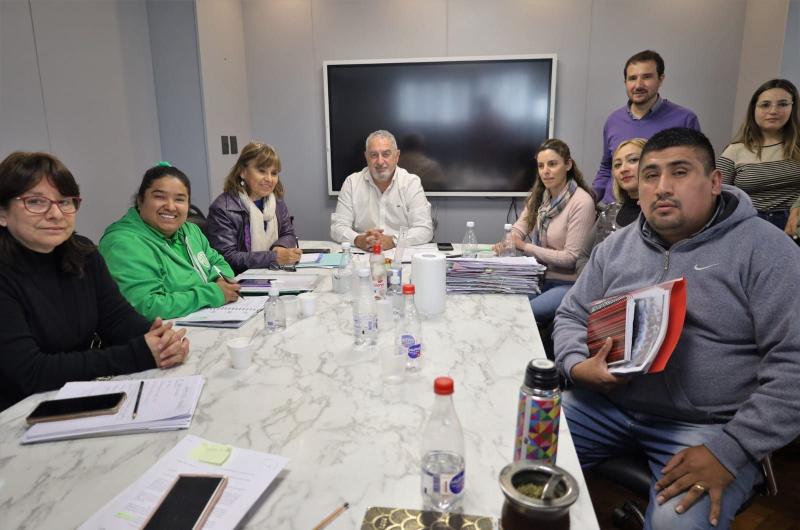 Bouhid fortalece el diaacutelogo con los distintos sectores para propiciar acciones conjuntas