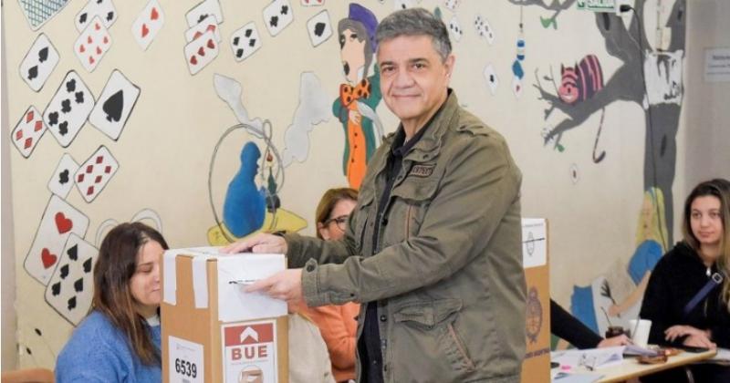Macri se impuso a Lousteau por 258 puntos en la CABA