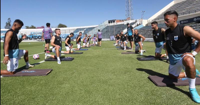 Gimnasia y Esgrima visita a Independiente Rivadavia