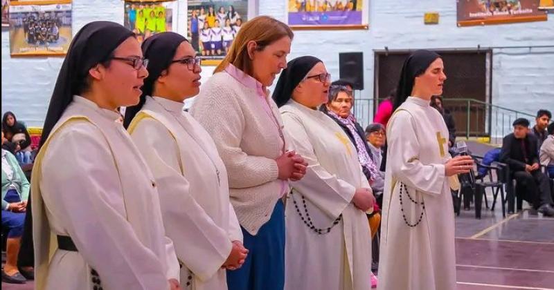 Invitan a los jujentildeos a participar de una jornada de evangelizacioacuten