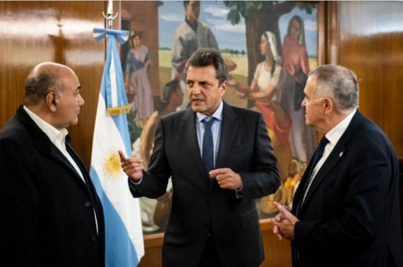 Massa relanzaraacute  su campantildea en Tucumaacutencon los gobernadores