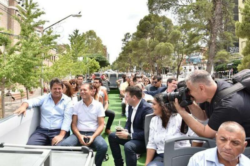 San Salvador de Jujuy podriacutea disponer de un servicio de bus turiacutestico