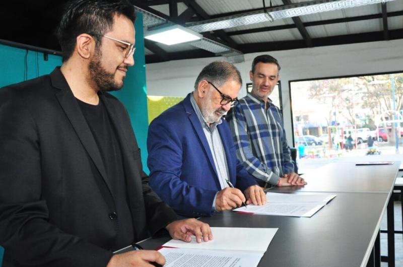 Convenio para impulsar el turismo en la ciudad