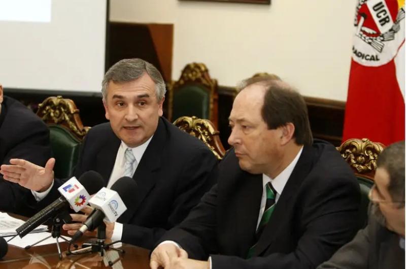 Devolver las tierras- cuando Morales reclamaba la restitucioacuten del Aeroclub