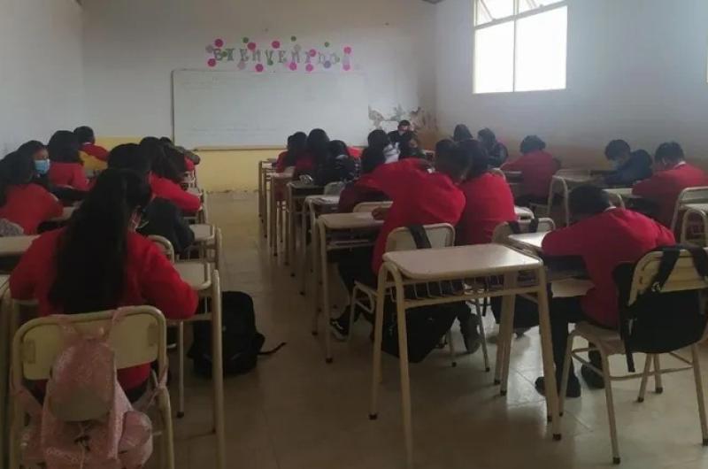 Disminuyoacute la desercioacuten escolaren el nivel secundario de Jujuy