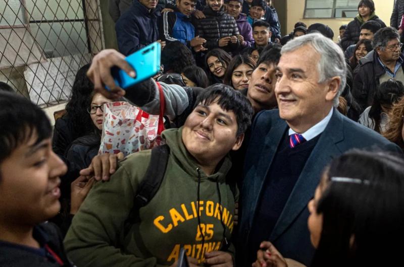 Gerardo Morales y un septiembre dedicado a los estudiantes jujentildeos