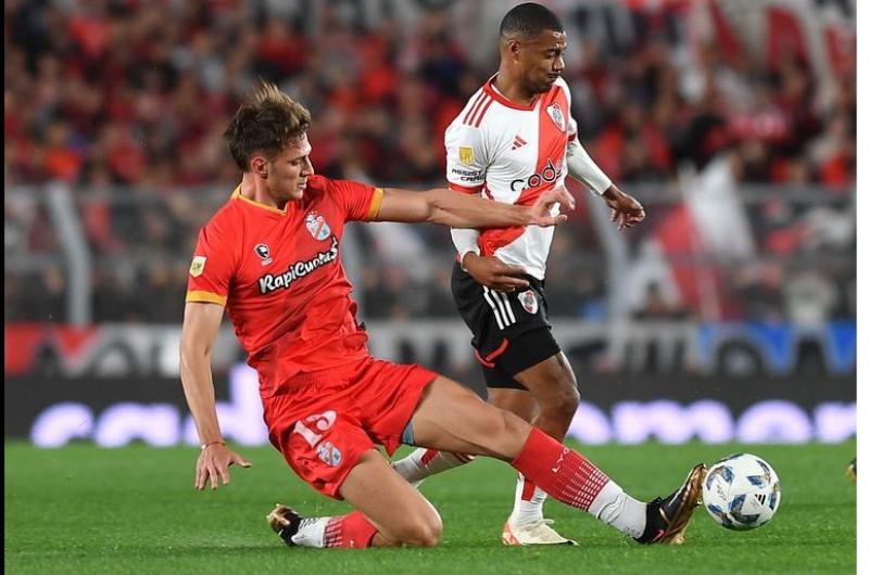 River mostroacute dos caras para una victoria con esfuerzo