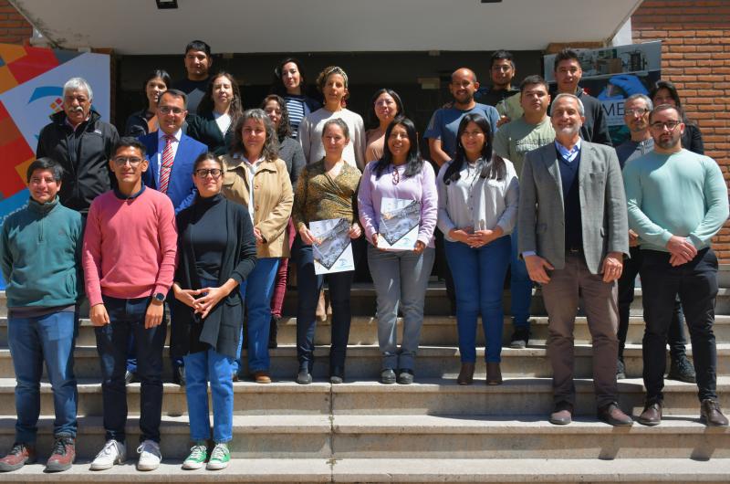 Reconocimiento a investigadora distinguida como personalidad destacada de la ciencia