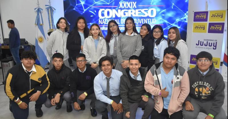 Estudiantes del paiacutes participan en Jujuy del  XXXIX Congreso Nacional de la Juventud