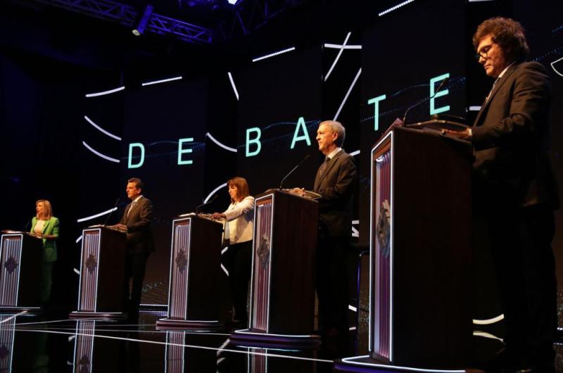 El ministro Massa de UxP ganoacute el debate presidencial