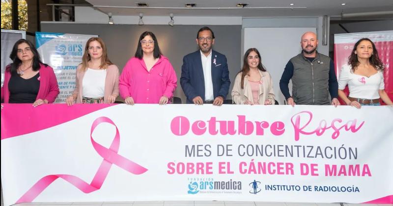 Invitan a una muestra fotograacutefica y a participar de maratoacuten Octubre Rosa