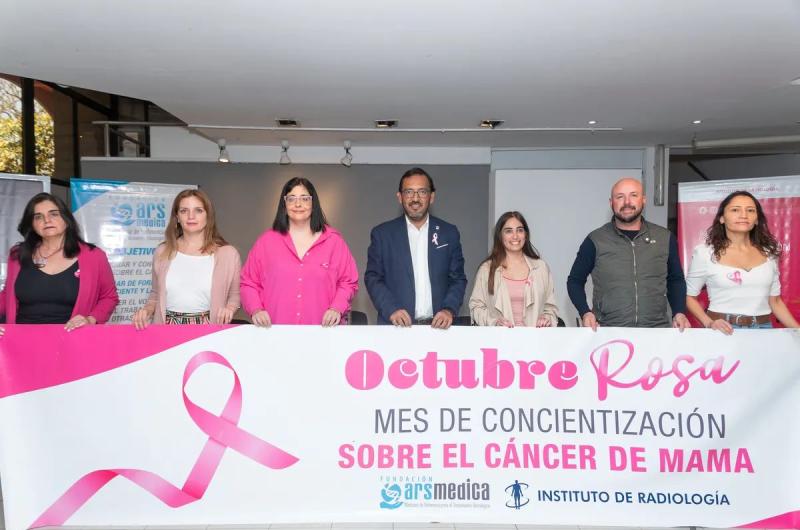 Invitan a una muestra fotograacutefica y a participar de maratoacuten Octubre Rosa