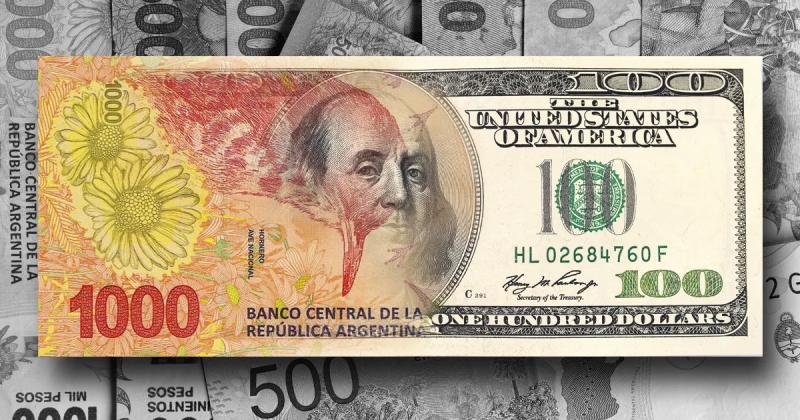 El doacutelar blue superoacute por primera vez los mil pesos 