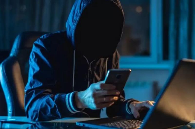 Un jujentildeo contactoacute a una nintildea por Instagram y la violoacute