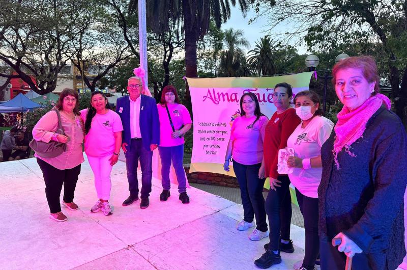 Jornada de sensibilizacioacuten y prevencioacuten del caacutencer de mama