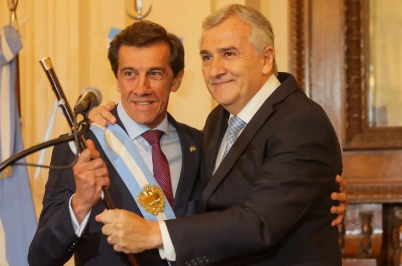 Carlos Sadir asumioacute como nuevo gobernador de Jujuy