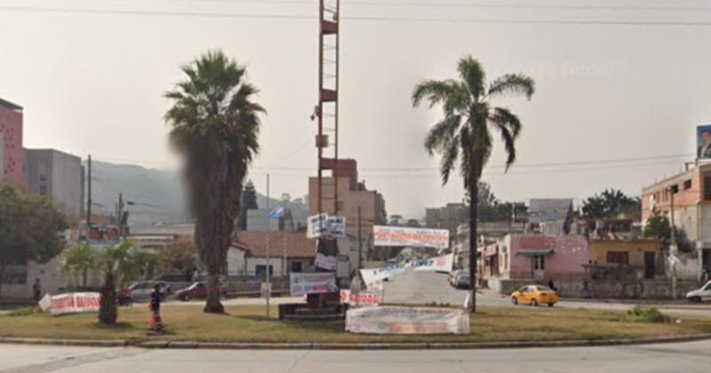 Encuentran muerta a una mujer en el bantildeo de su casa