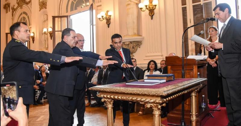 Carlos Sadir posesionoacute a los secretarios de Estado