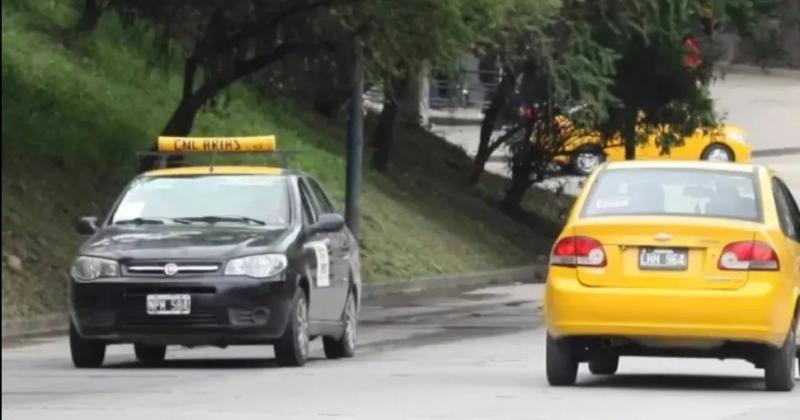 Aumentan las tarifas de taxis y se reduciraacuten subsidios al transporte