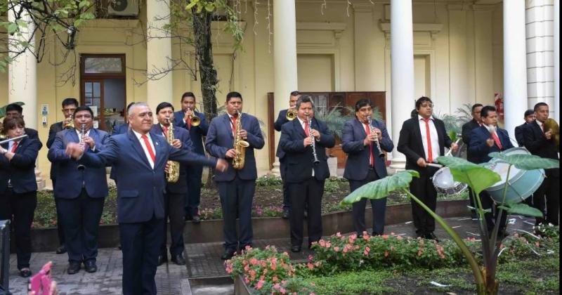 Con espiacuteritu navidentildeoen Casa de Gobierno