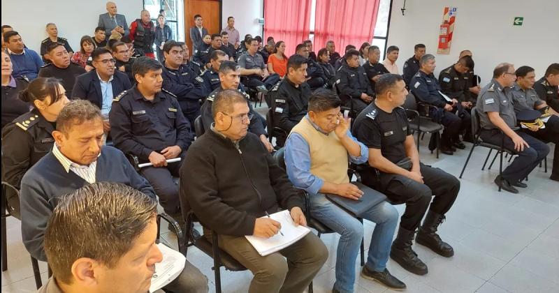 Reunioacuten- gabinete del Ministerio de Seguridad unifica ejes de trabajo 