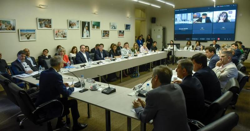 Serrano participoacute en la Asamblea del Consejo Federal de Educacioacuten