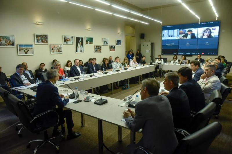 Serrano participoacute en la Asamblea del Consejo Federal de Educacioacuten