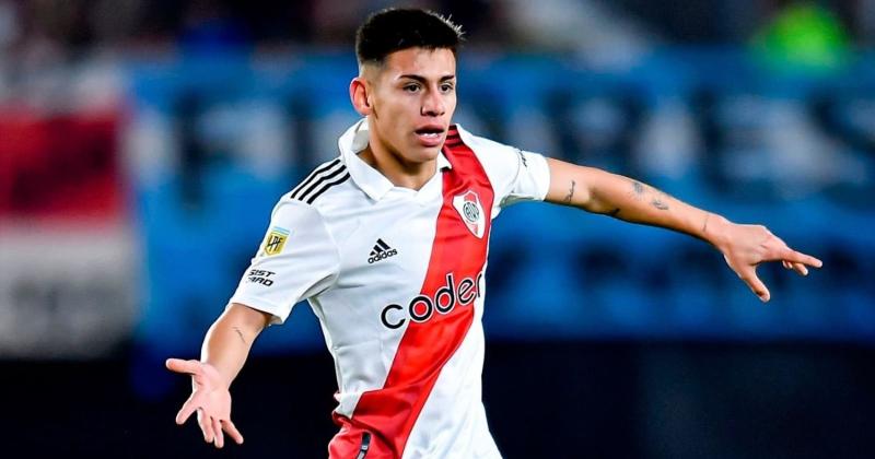 Manchester City habriacutea alcanzado un acuerdo con River por el Diablito Echeverri