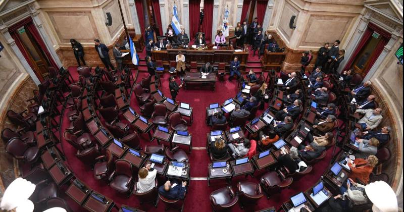 Mantildeana arranca el tratamiento de la Ley Oacutemnibus en el Congreso 