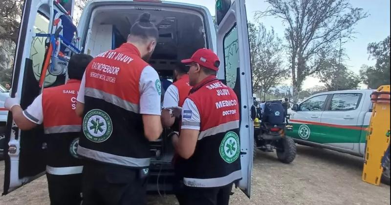 Un motociclista fue atropellado- sufrioacute muacuteltiples fracturas y estaacute grave en terapia