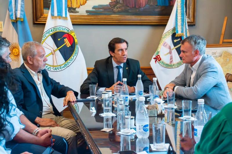 Provincias azucareras llevan susreclamos al Gobierno Nacional