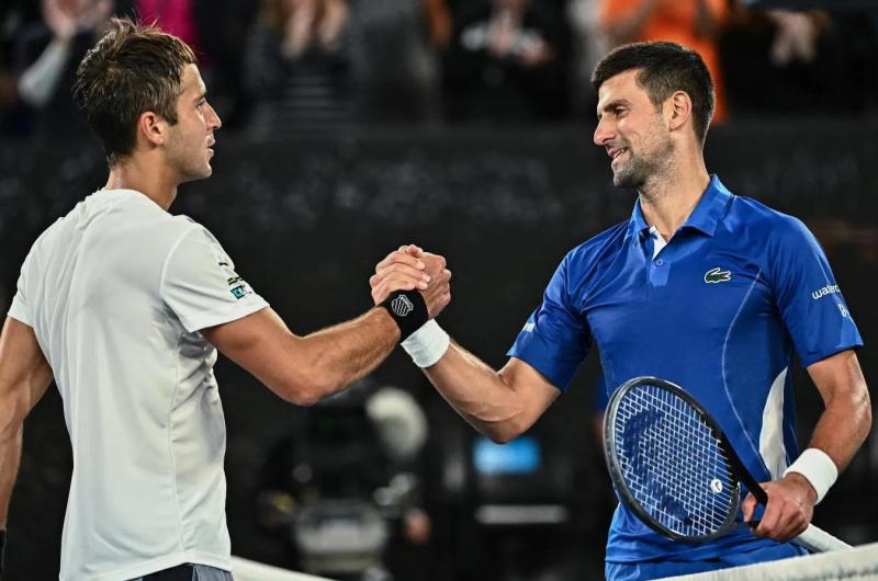 El serbio Novak Djokovic terminoacute las ilusiones de Tomaacutes Echeverry 