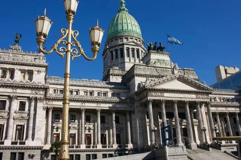 La ley oacutemnibus volvioacute cambiada al Congreso