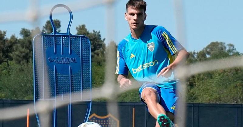 Boca presentoacute al volante Kevin Zenoacuten quien llegoacute desde Unioacuten