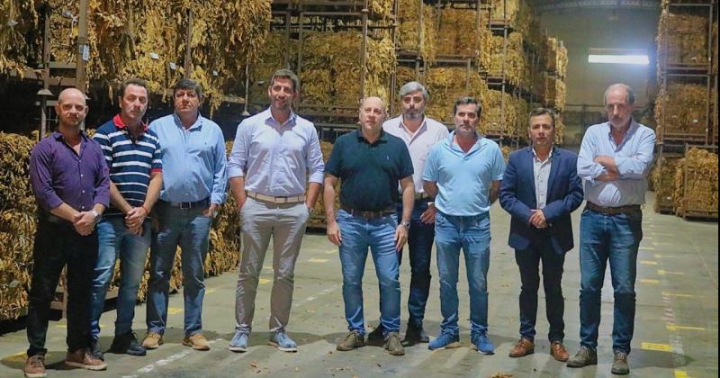 Quintar se reunioacute con autoridades de la Cooperativa de Tabacaleros de Jujuy