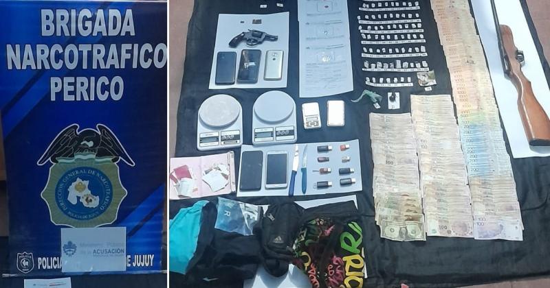 Monterrico- policiacuteas secuestran maacutes de 80 envoltorios de cocaiacutena y marihuana 