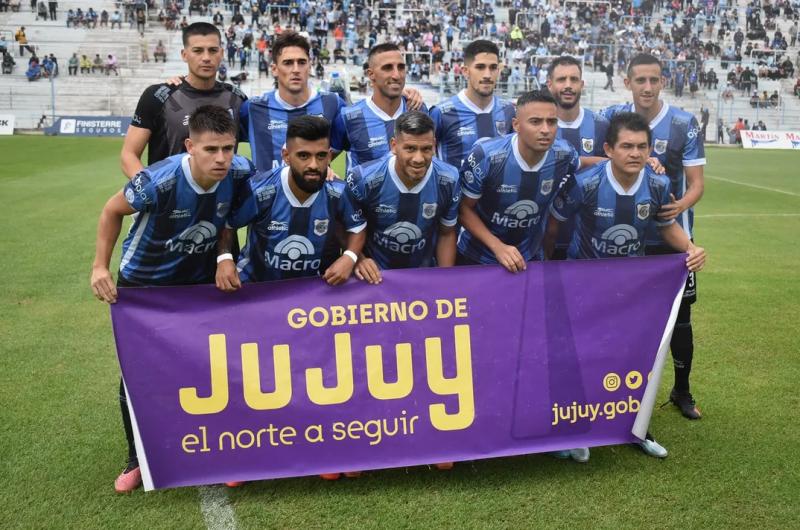 El Lobo visitaraacute al Santo en su debut de la Primera Nacional