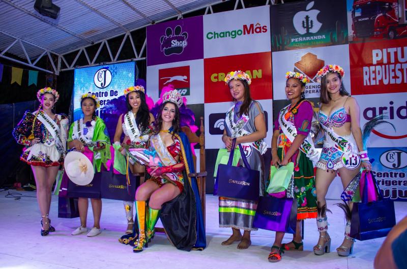 Camila Abdala coronada como la nueva Reina Provincial del Carnaval 2024