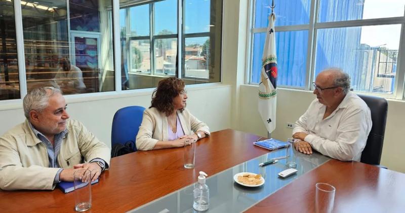 Trabajo articulado para mejorar la infraestructura sanitaria en escuelas