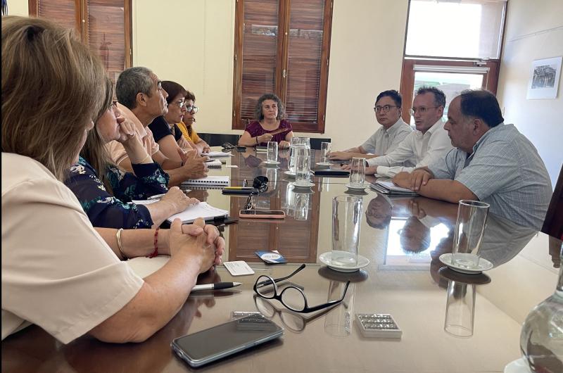 Convenio permitiraacute a estudiantes de ingenieriacutea capacitarse y realizar praacutecticas