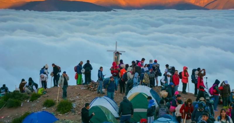 Peregrinacioacuten a la Virgen de Punta Corral