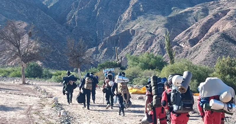 Miles de peregrinos a Punta Corral para el encuentro con la Mamita del Cerro