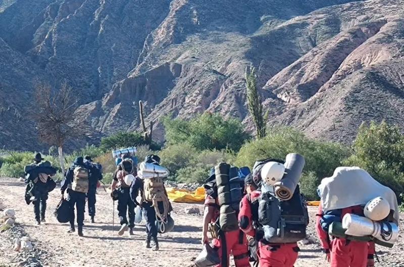 Miles de peregrinos a Punta Corral para el encuentro con la Mamita del Cerro