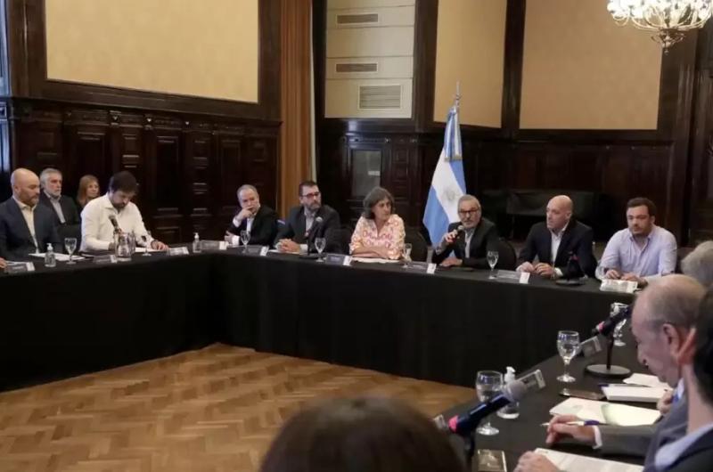 El Gobierno reunioacute a todos los ministros de Salud por la escala de casos de dengue