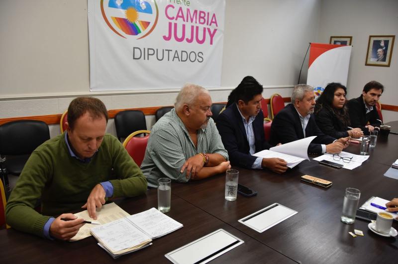 La Comisioacuten de Finanzas recibioacute un documento con los aportes de la CGT Jujuy