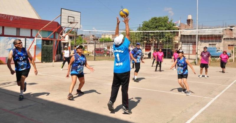 Fue presentada la Liga Municipal de Newcom para adultos mayores