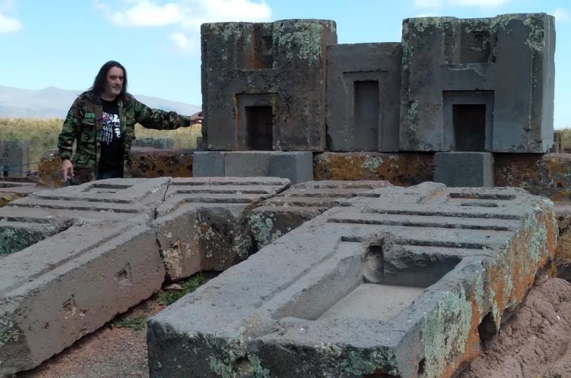 Arquitecto viajero y autor de libros realiza relevamiento por Jujuy para su nueva obra