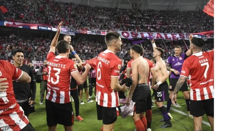 Estudiantes de la Plata se consagroacute campeoacuten de la Copa de la Liga 