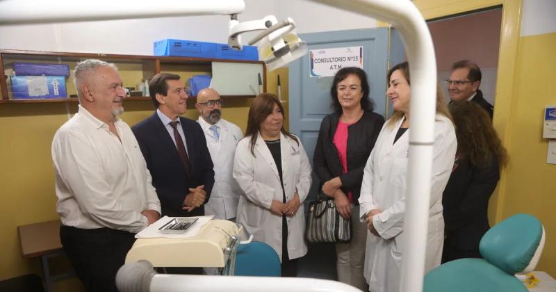 Inauguraron consultorio de atencioacuten temporomandibular en el San Roque